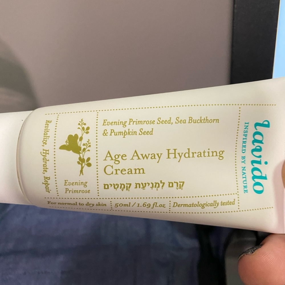 Hydrating cream